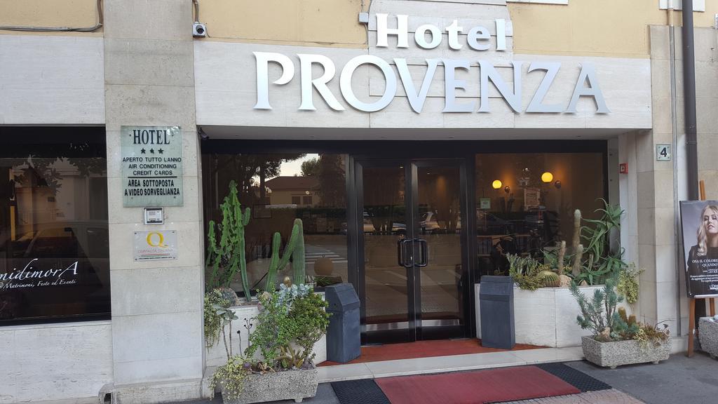 Hotel Provenza Вентімілья Екстер'єр фото